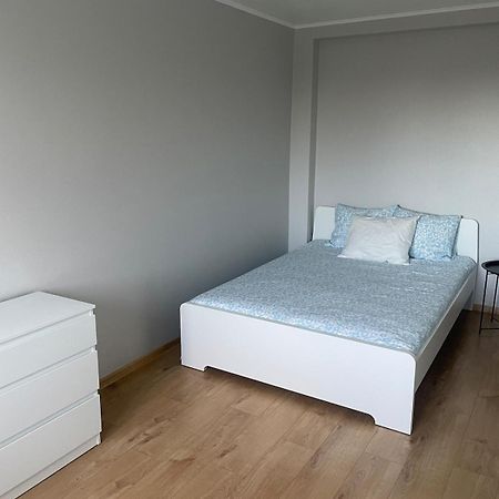 A Two-Room Apartment In The City Centre Of Tapa Εξωτερικό φωτογραφία